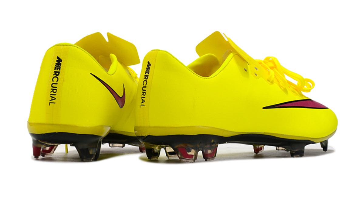 Mercurial Vapor 10 Firm Ground Football Boots