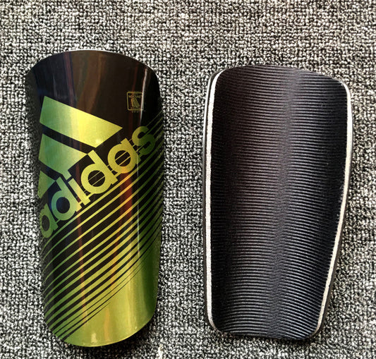 Adidas Protège tibias football