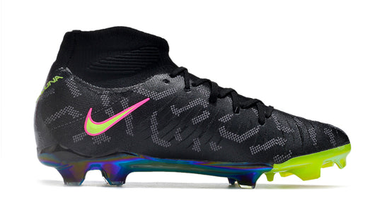 Phantom Luna Elite Firm Ground Football Boots