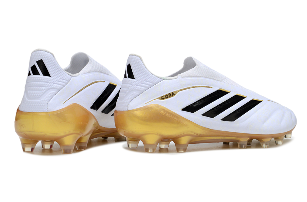 Copa Pure 4 Elite Laceless Football Boots Firm Groun