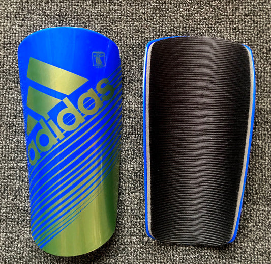 Adidas Protège tibias football