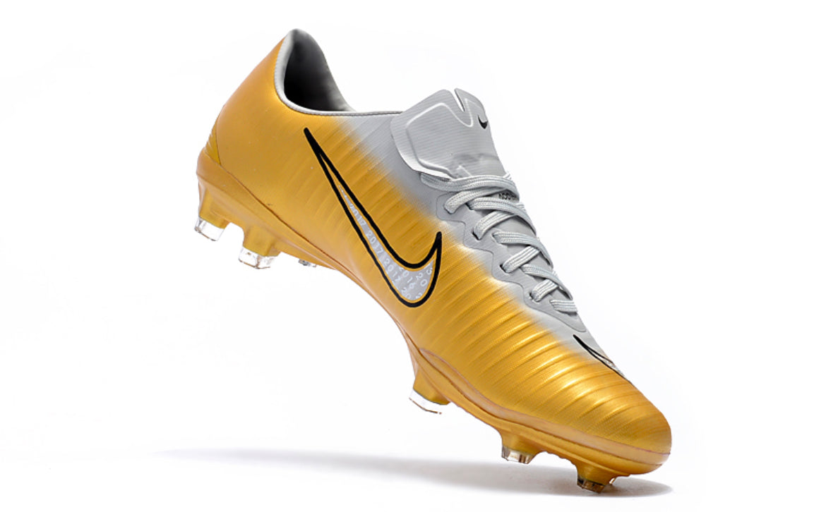 Mercurial Vapor 11 Firm Ground Football Boots