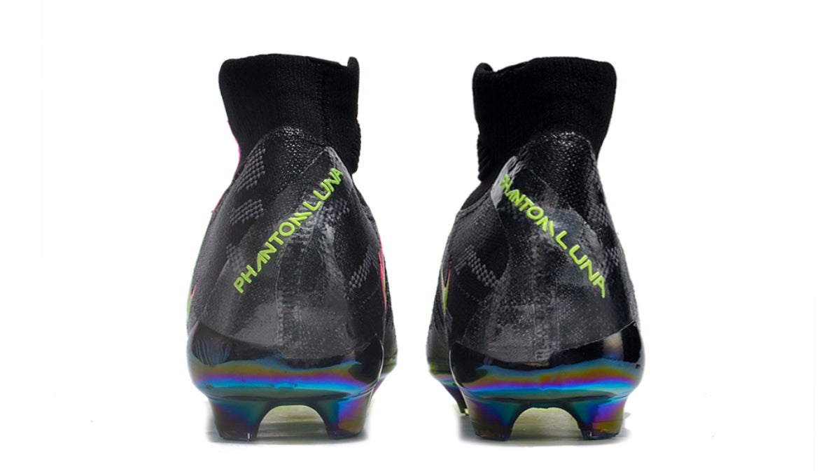Phantom Luna Elite Firm Ground Football Boots