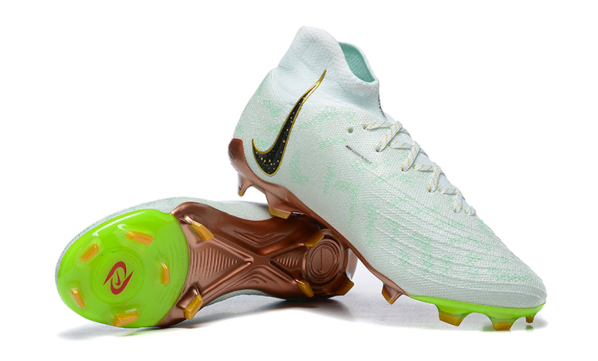 Phantom Luna Elite Firm Ground Football Boots