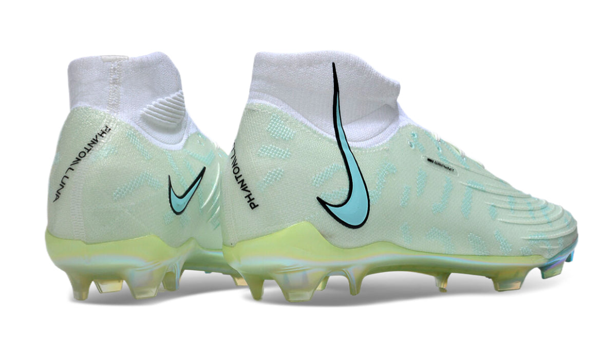 Phantom Luna Elite Firm Ground Football Boots