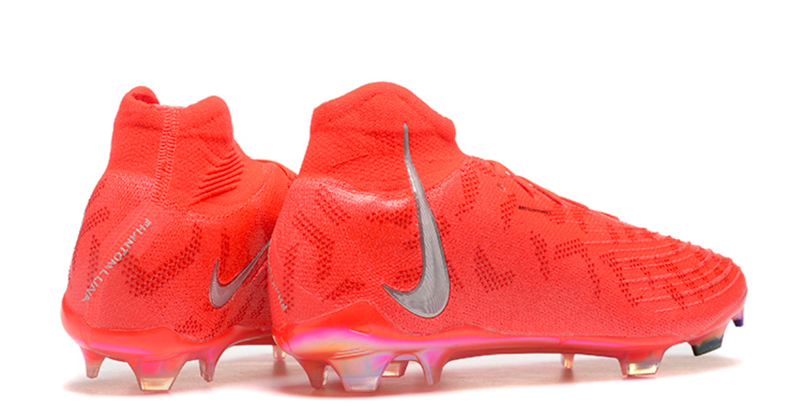 Phantom Luna Elite Firm Ground Football Boots
