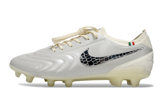 Tiempo Legend 10 Elite Football Boots Film Ground