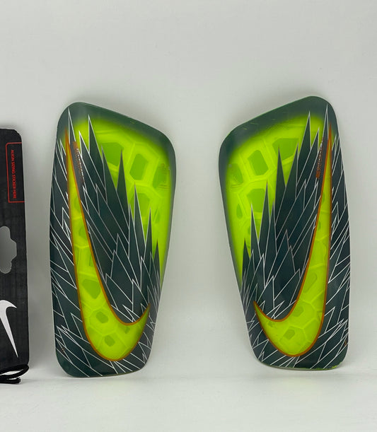 Nike Protège tibias football