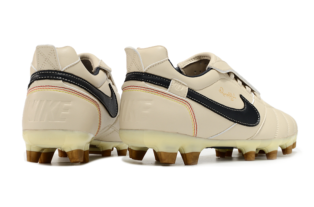 Tiempo R10 Elite Football Boots Film Ground