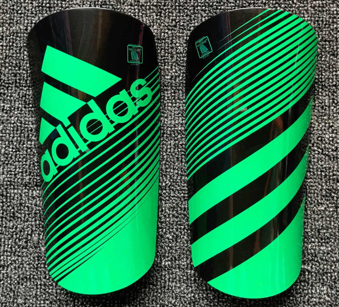 Adidas Protège tibias football