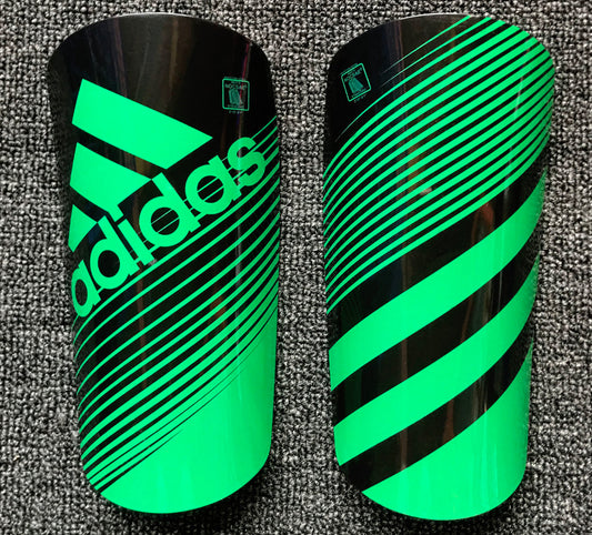 Adidas Protège tibias football