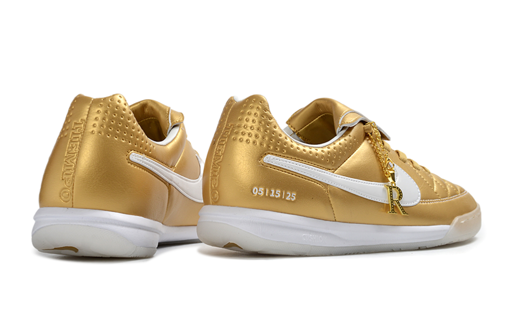 Tiempo R10 Futsal Boots Indoor Court