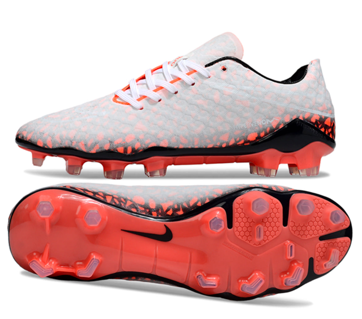 Hypervenom Phantom Firm Ground Football Boots