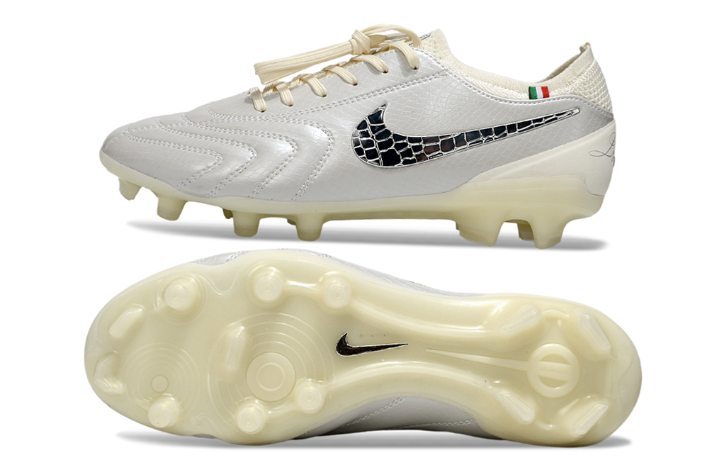 Tiempo Legend 10 Elite Football Boots Film Ground