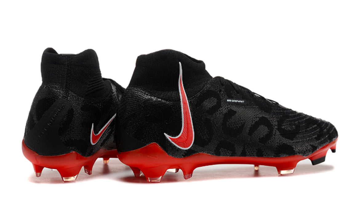 Phantom Luna Elite Firm Ground Football Boots