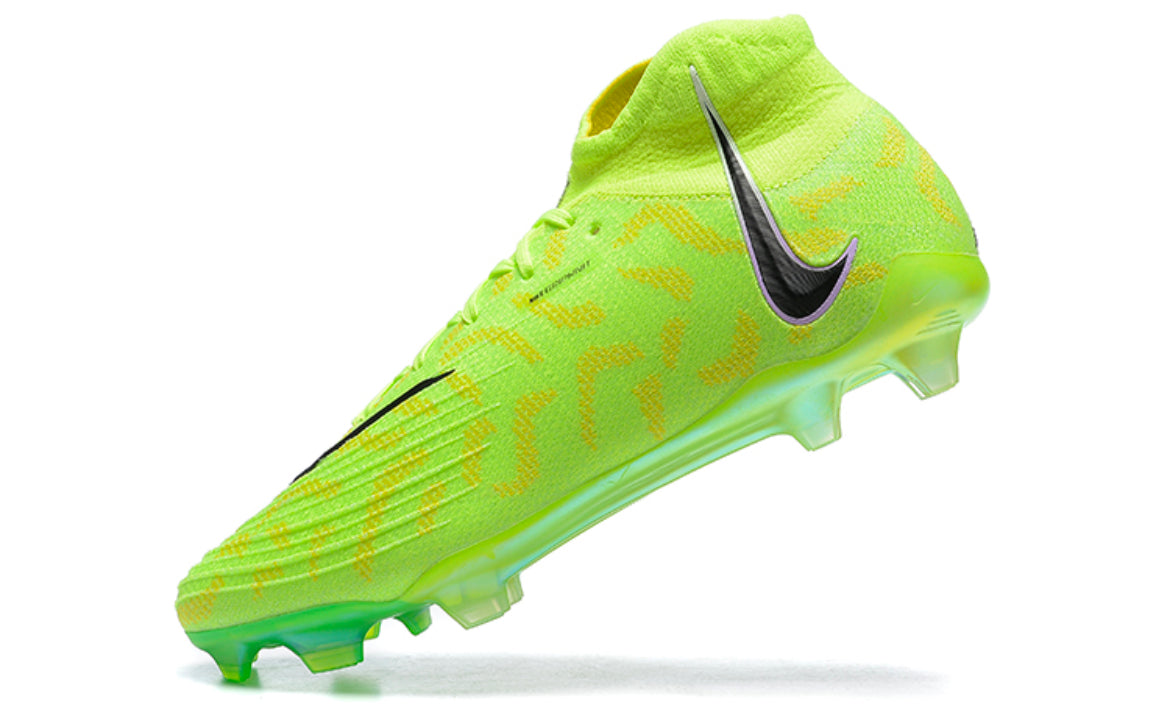 Phantom Luna Elite Firm Ground Football Boots