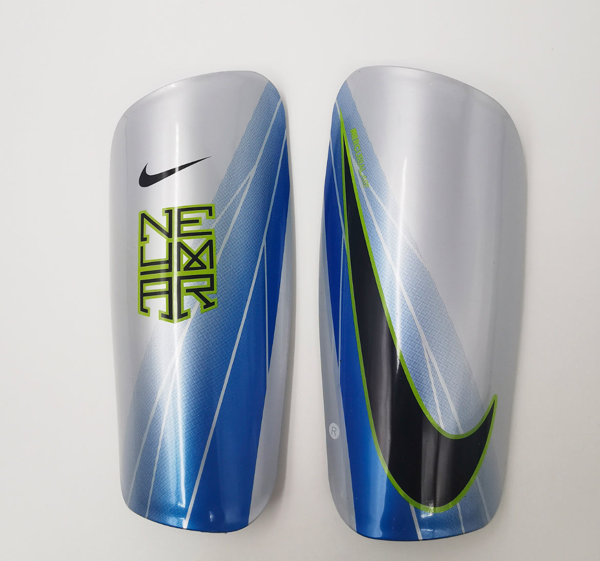 Nike x Neymar Jr Protège tibias football