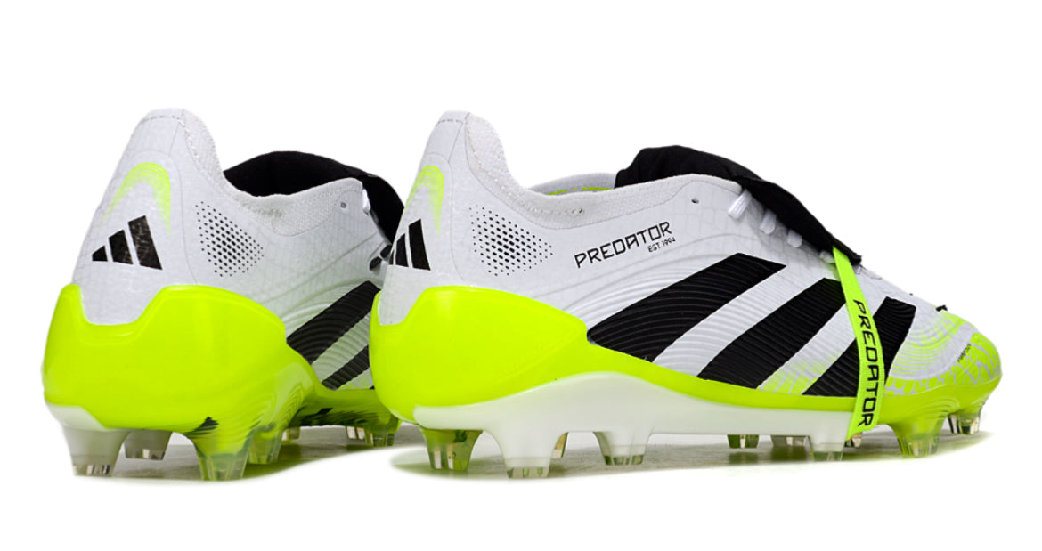 Predator Elite Fold-Over Tongue Firm Ground Football Boots