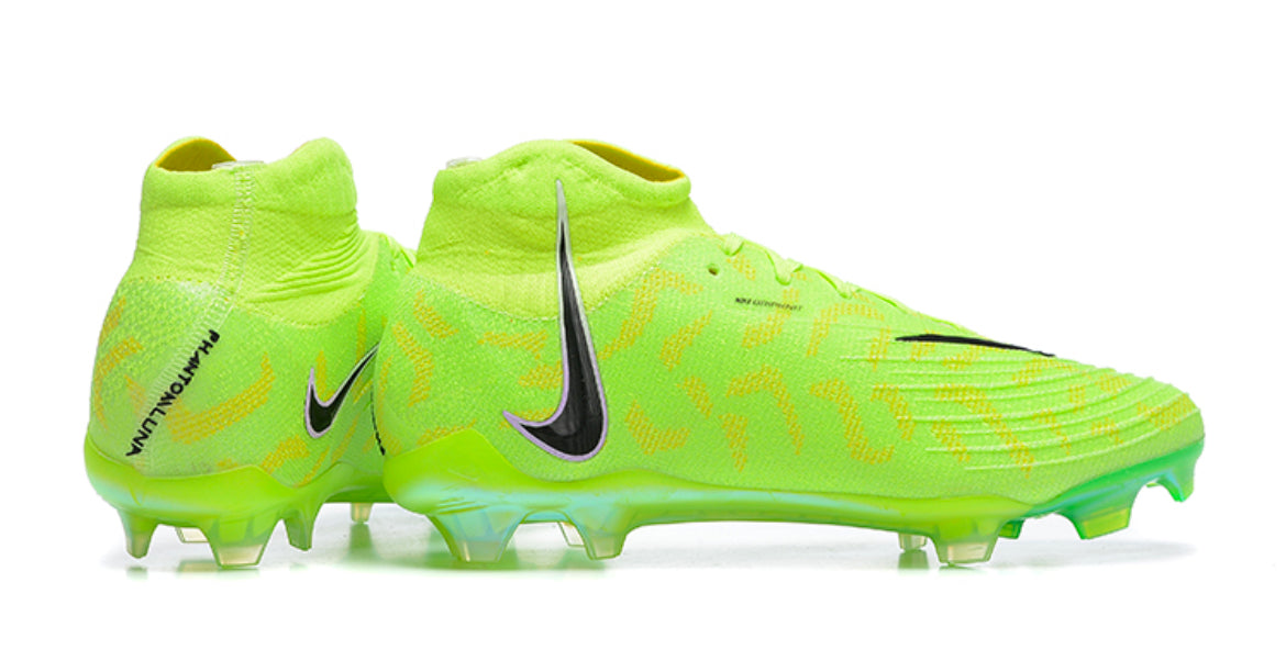 Phantom Luna Elite Firm Ground Football Boots