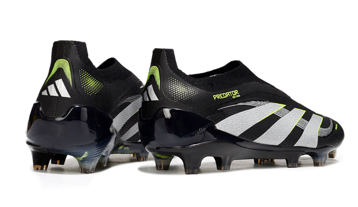 Predator 24 Elite Laceless Firm Ground Football Boots