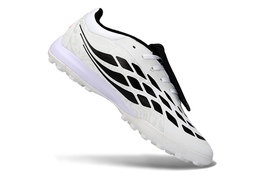 Predator 26 ÉliteFootball Turf Firm